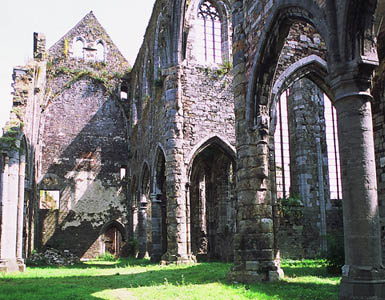 Ruinen der Abtei von Aulne