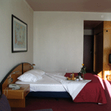 ART AND RELAXATION IN TOURNAI AT THE FLOREAL LE PANORAMIQUE