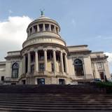 Couple's Round the World Trip at the Cinquantenaire Museum