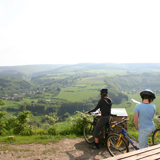 Following the RAVeL along the Ourthe and Aisne rivers | Cycling routes in Wallonia